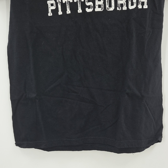 Pittsburgh Skyline Graphic T-Shirt - Black - Picture 9 of 16